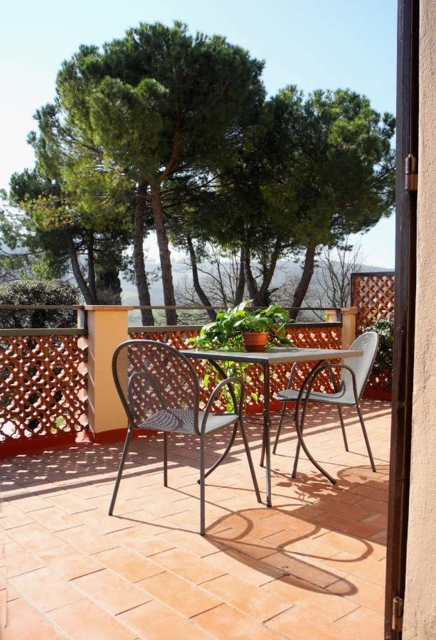 Hotel Le Renaie San Gimignano Exterior photo